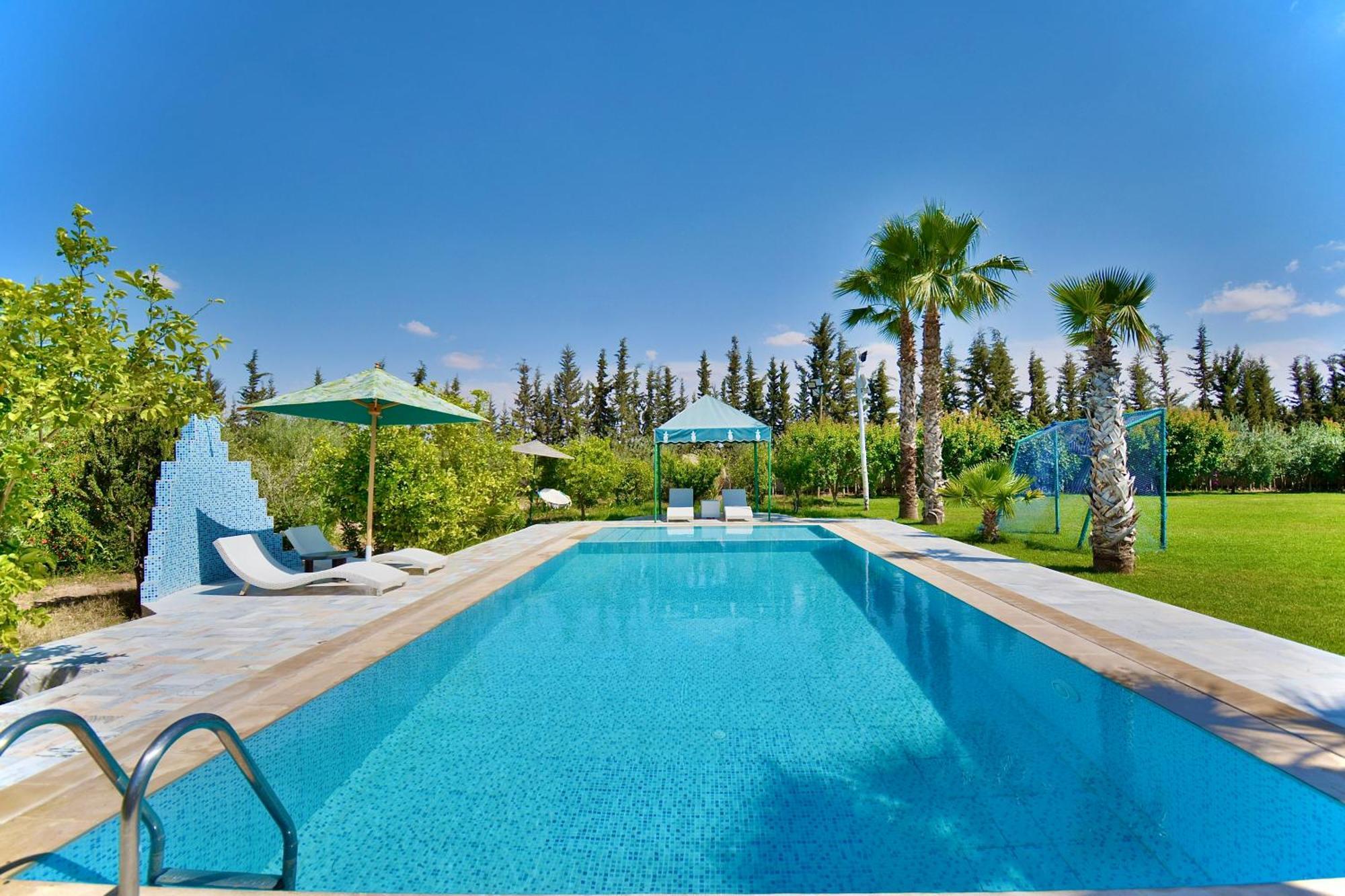 Villa Ferme De Avec Grande A Marrakech *